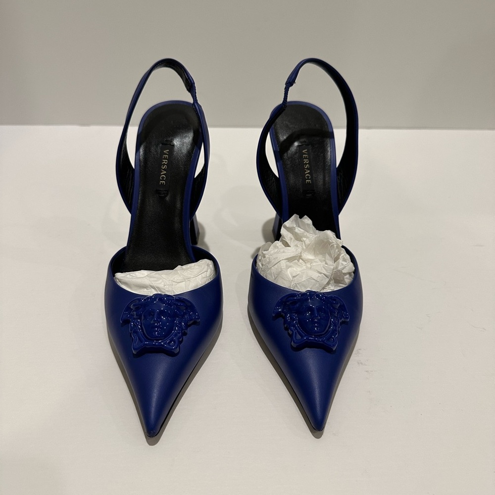 Versace La Medusa Blue Slingback Pumps Sz 38.5 | 100% Authentic